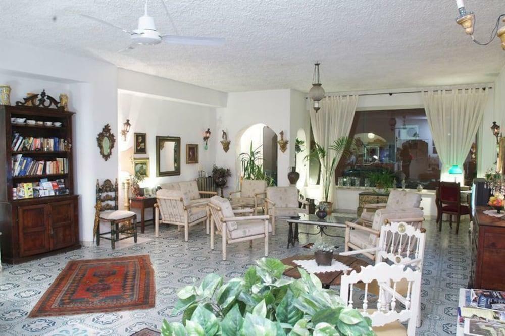 Hotel Villa Mora جيارديني ناكسوس المظهر الخارجي الصورة